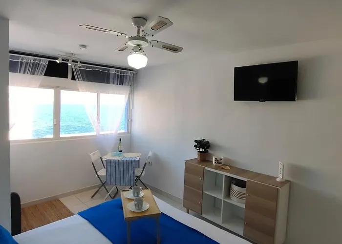 아파트 The Nest 칸델라리아